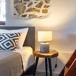 Azul Boutique Villa *